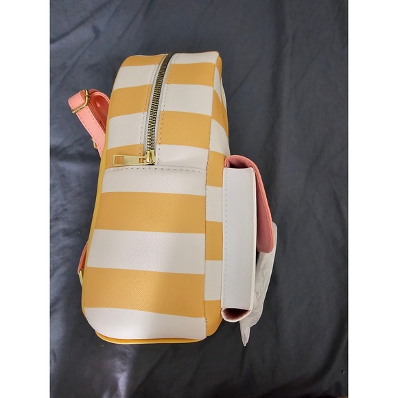 NWT Pokemon Pikachu & Poke Ball Mini Backpack & Coin Purse  display picture 2